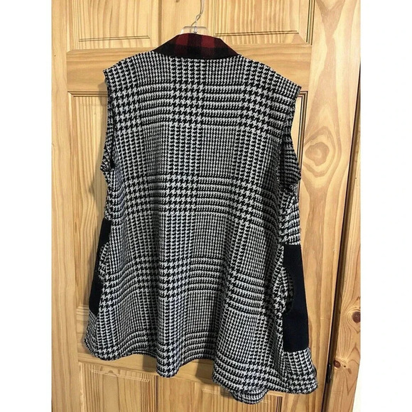 Cameleon Women’s Size Large Plaid Houndstooth Black Red White Vest Wool USA Made - Picture 4 of 6